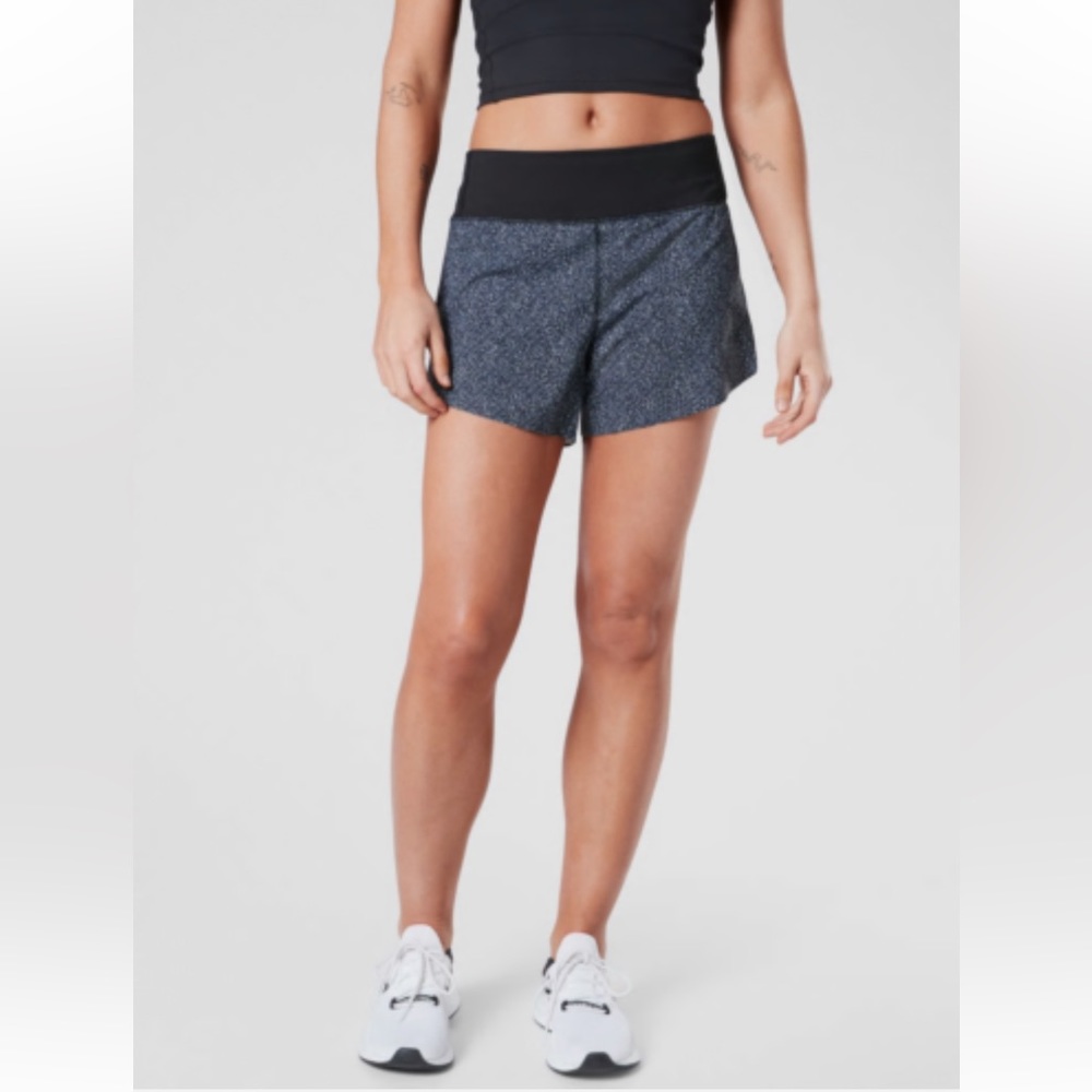 Athleta Run With It Printed 3.5” Short